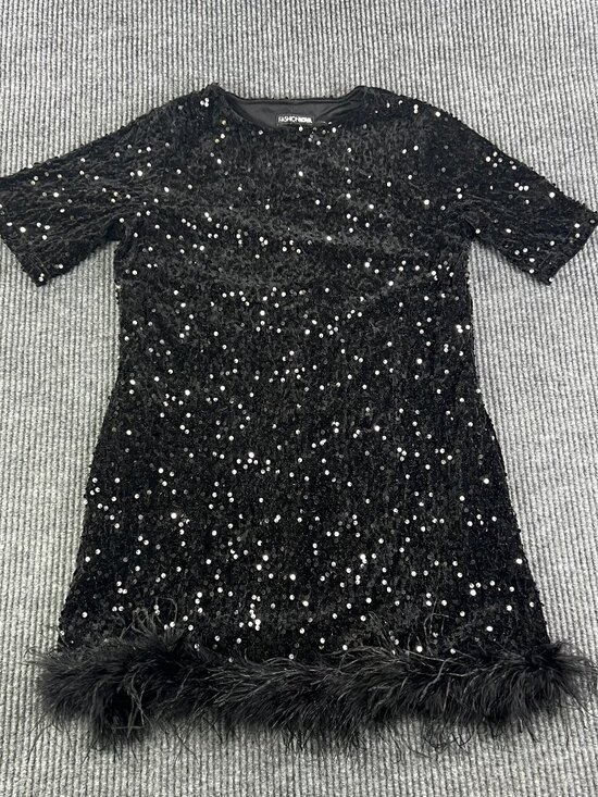 Fashion Nova Dresses & Skirts - Fashion Nova Christy Black Sequin Feather Trim T-Shirt Mini Dress Size S